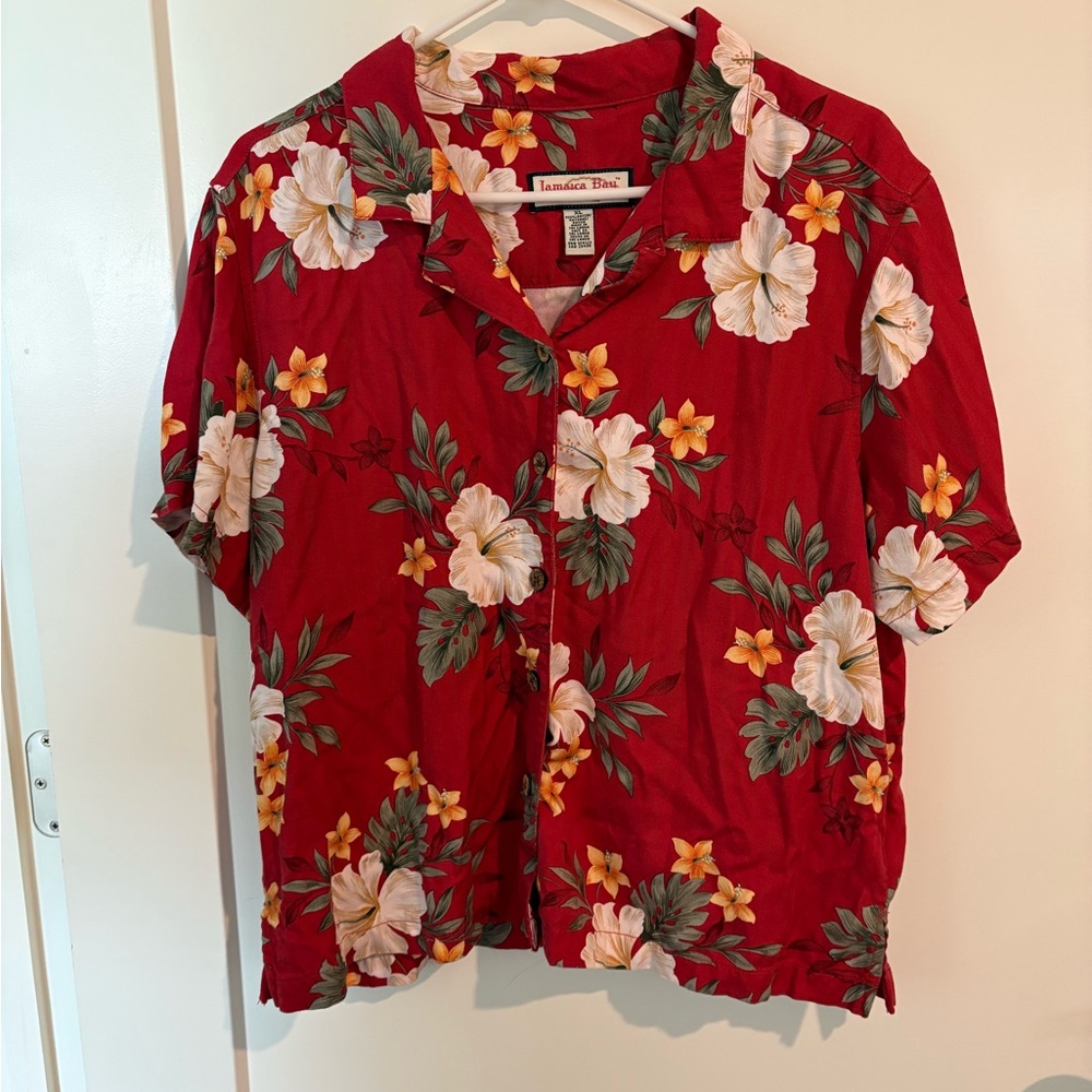 Red Short Sleeve Boxy Button Down Shirt